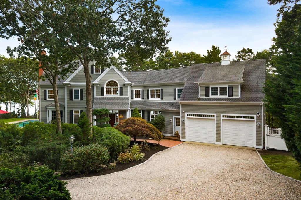 25 Duck Blind Rd, Falmouth