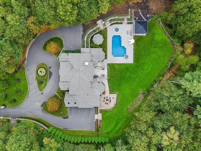 497 Old Road To 9 Acre Corner, Concord