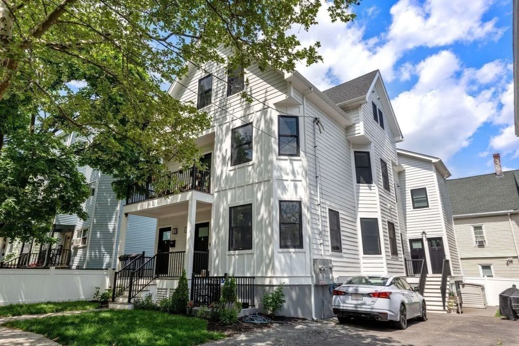 23 Jaques St #b, Somerville
