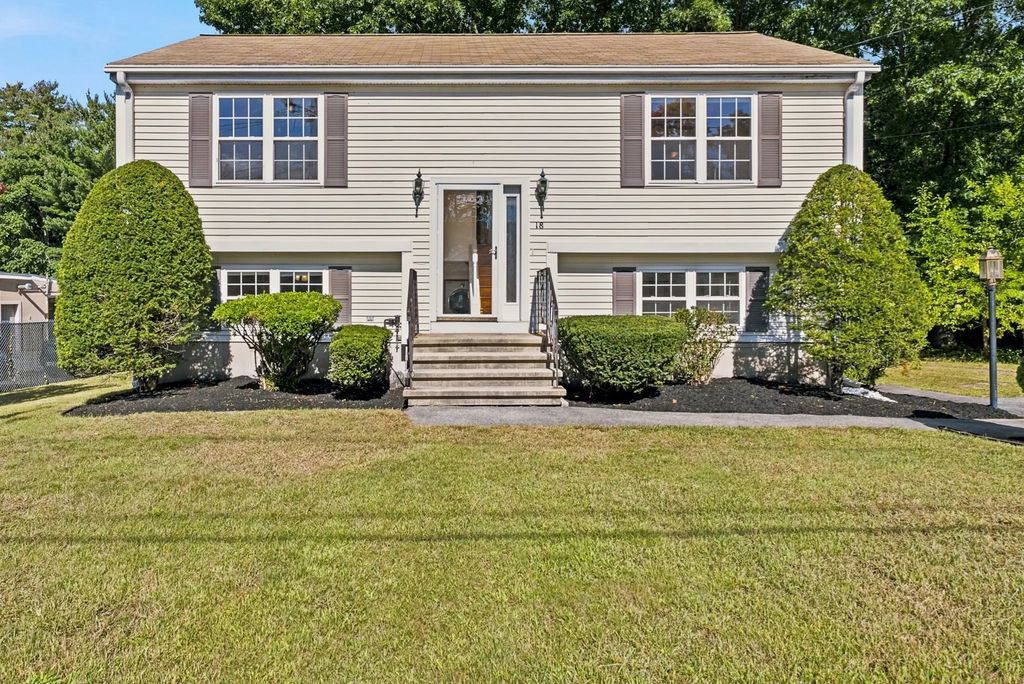 18 Woodland Street, Methuen