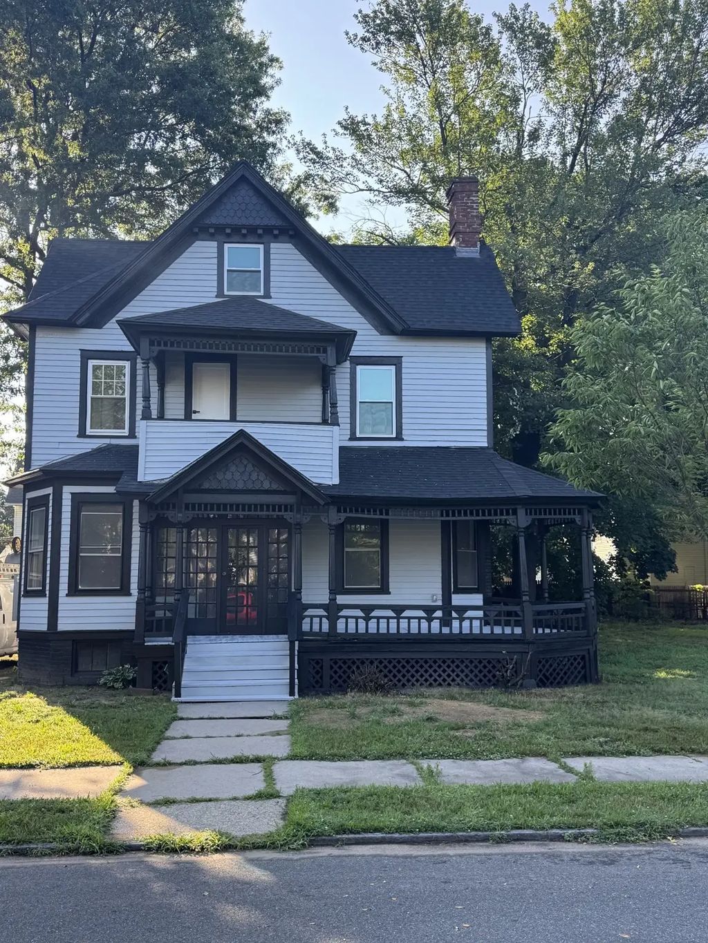 86 Amherst St, Springfield
