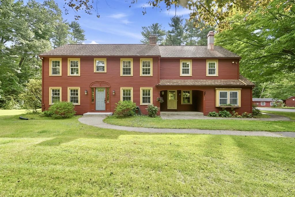 36 Honey Pot Road, Westfield