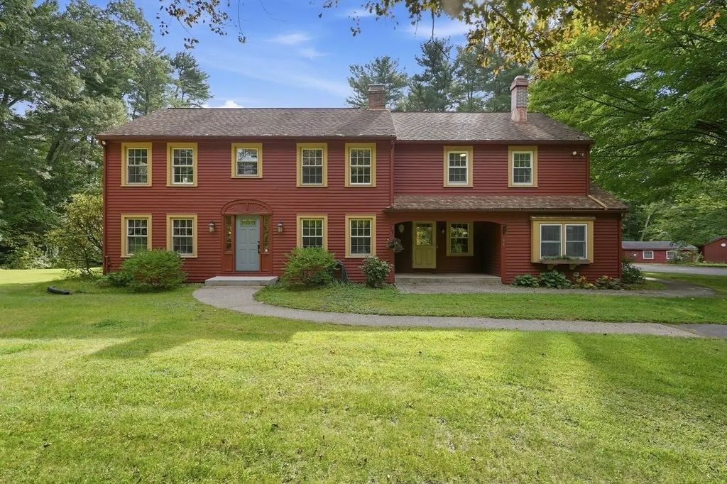 36 Honey Pot Road, Westfield