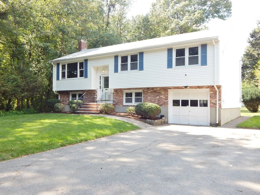 41 N Winnifred Rd, Brockton