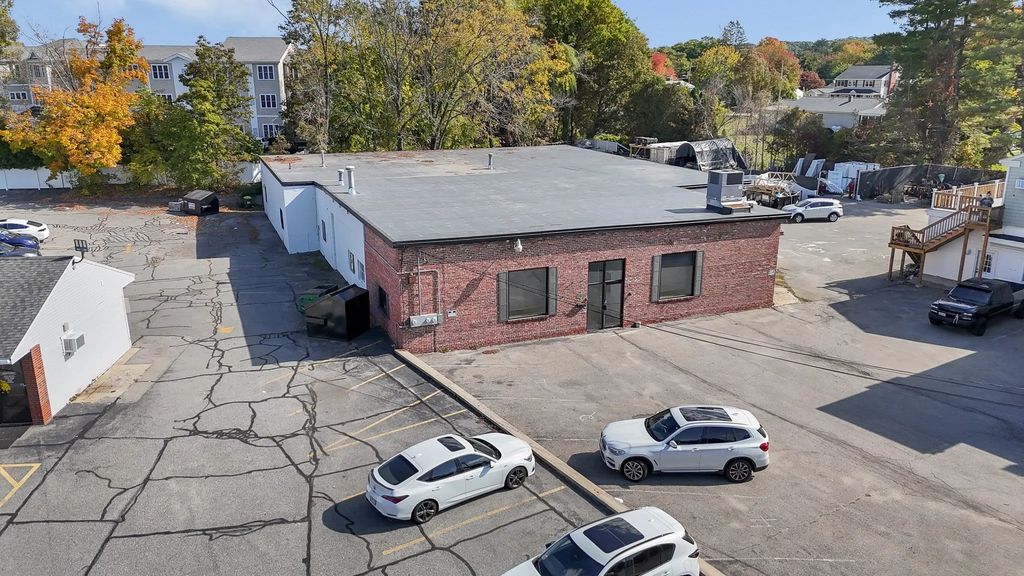182 Arlington Street #1, Dracut