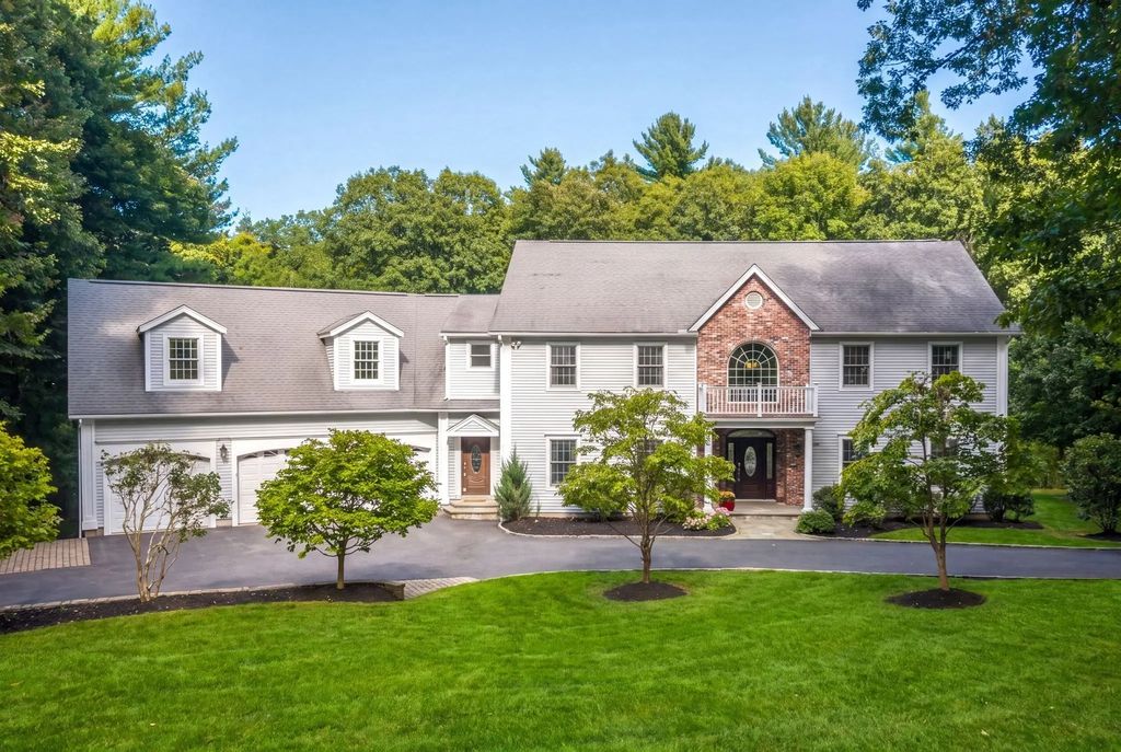 233 Rice Road, Wayland