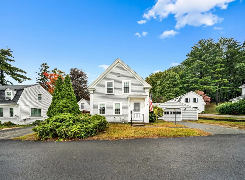 40 Elm Park, Groveland