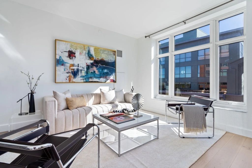 100 Lovejoy Wharf #ph 1b, Boston