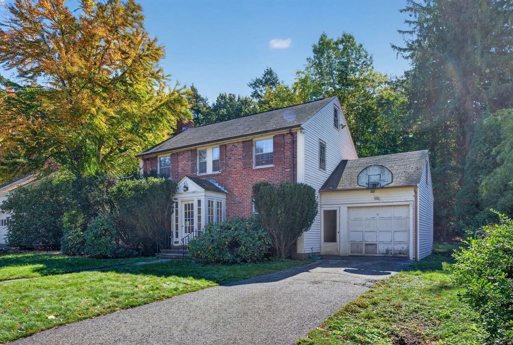 26 Fairfax St, Newton