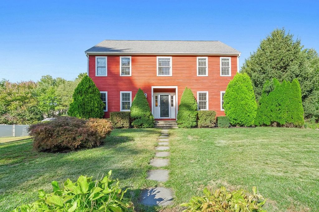 39 Harriman Road, Hudson