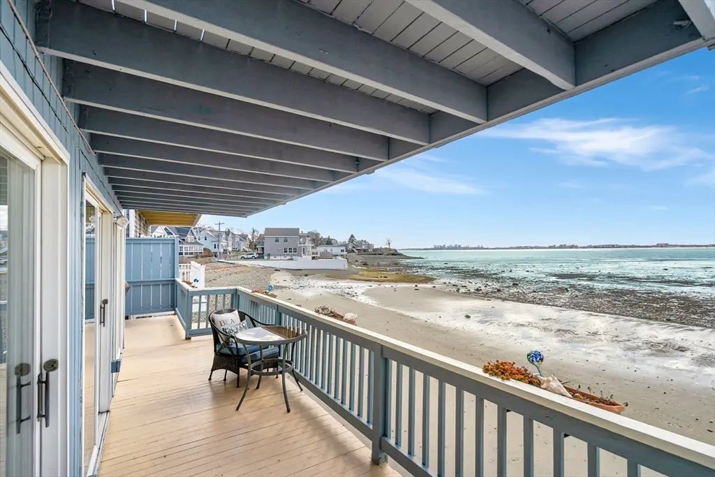 75 Castle Road, Nahant