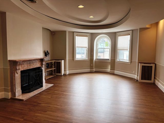 171 Beacon St. #5-2 5-3 Ph, Boston