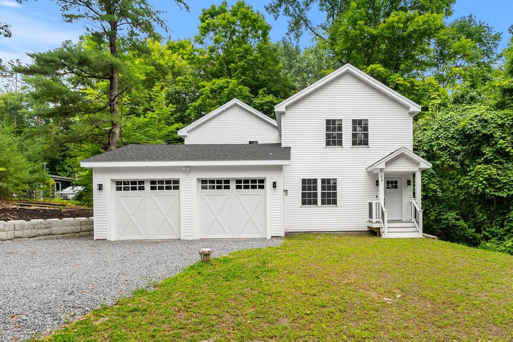 48 Island Rd, Lunenburg