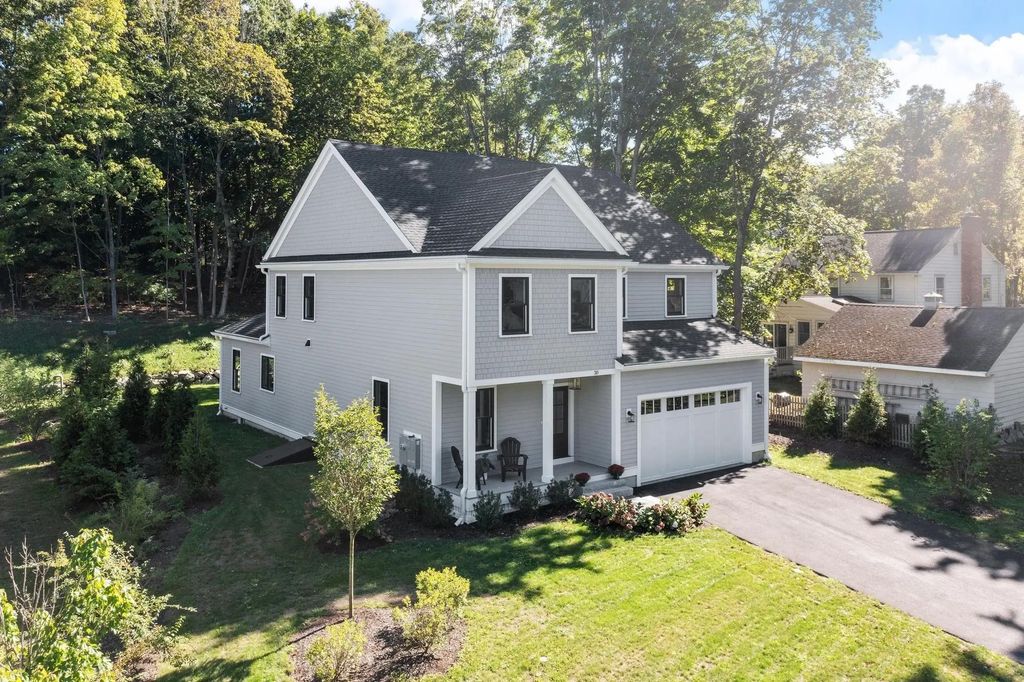 30 Harness Lane, Concord