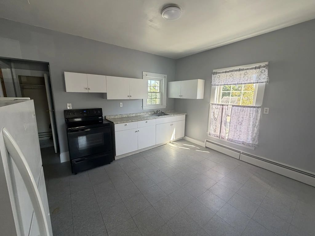24 Livingston Rd #5, Brockton