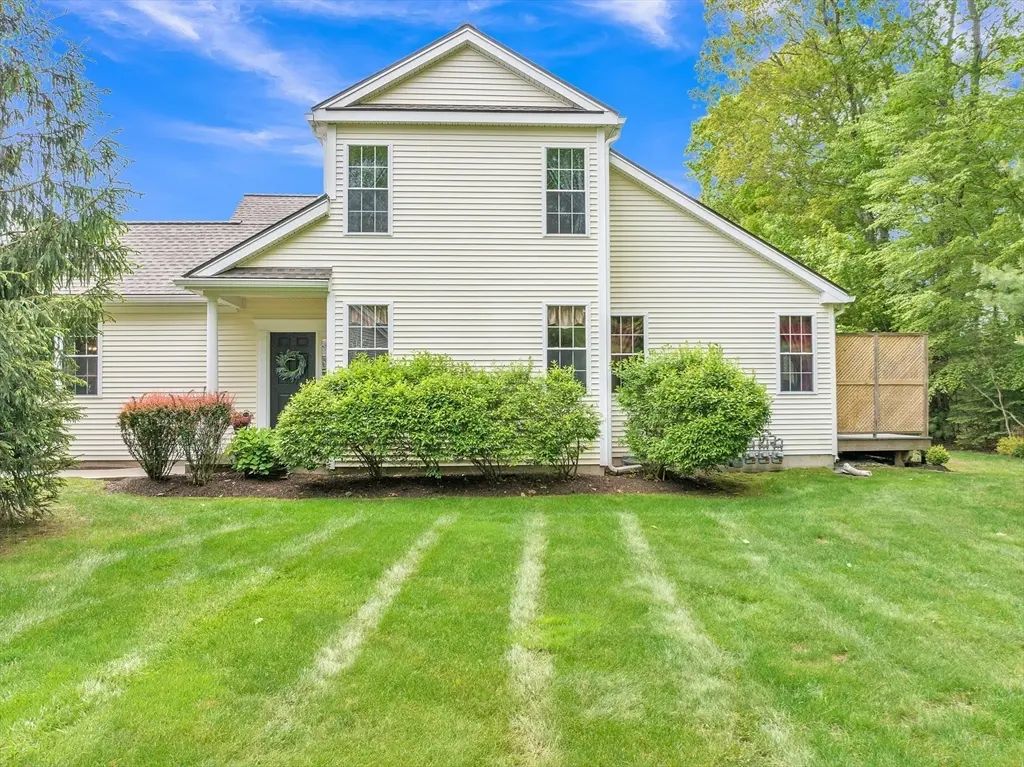 16 Linkside Ct #16, Northbridge