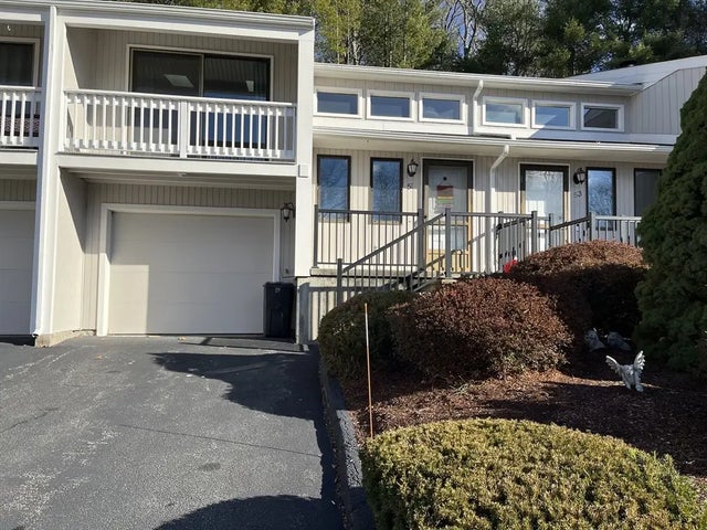 51 Londonderry Rd #51, Grafton