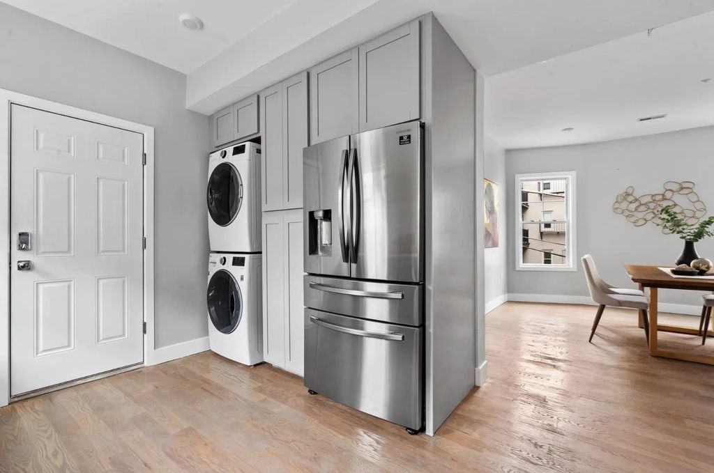 71 Ruthven St #3, Boston