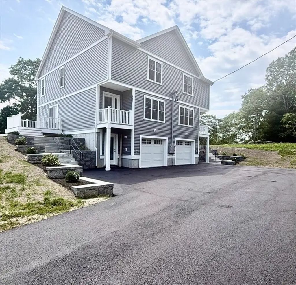 580 Broad St #2a, Bridgewater