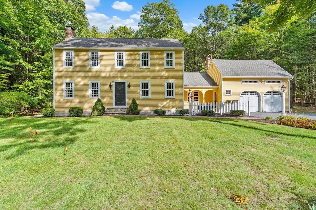 50 Nashaway Road, Bolton