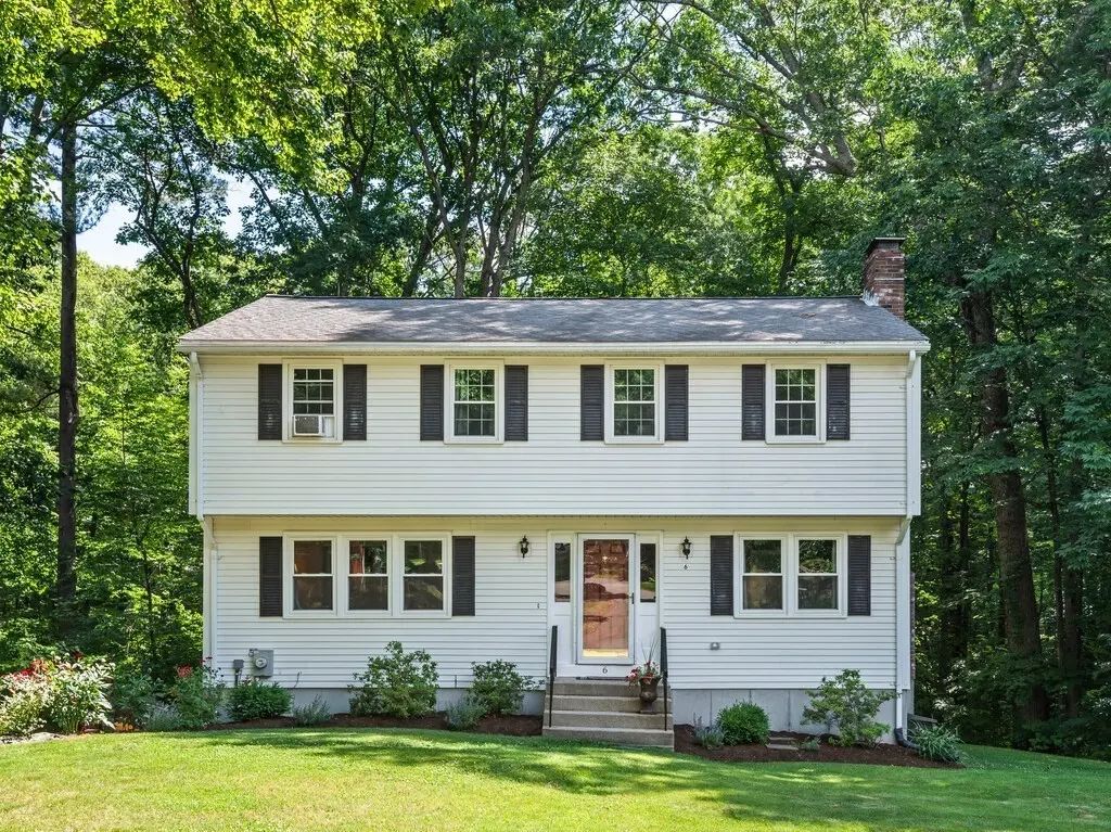 6 Berkley Rd, Milford