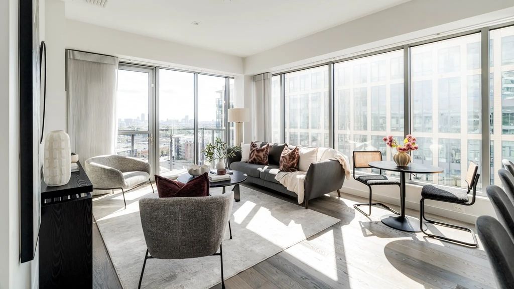 375 Canal St #ph215, Somerville