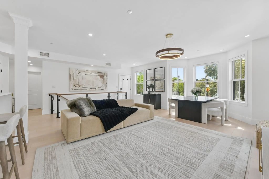 100 White St #1, Boston
