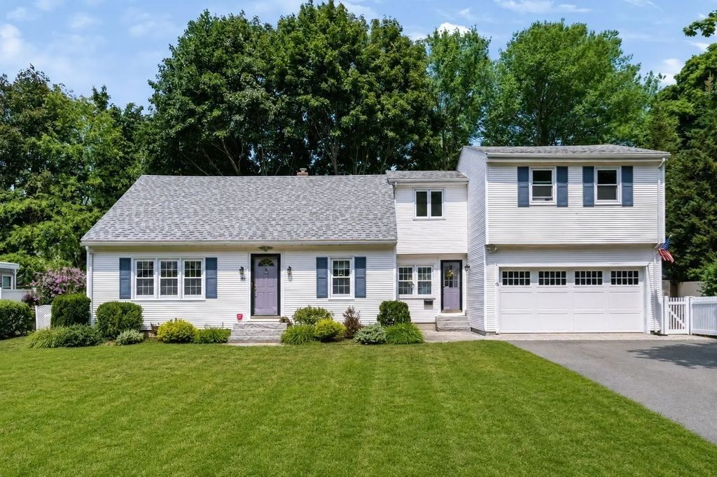 36 Myrtle Avenue, Newburyport