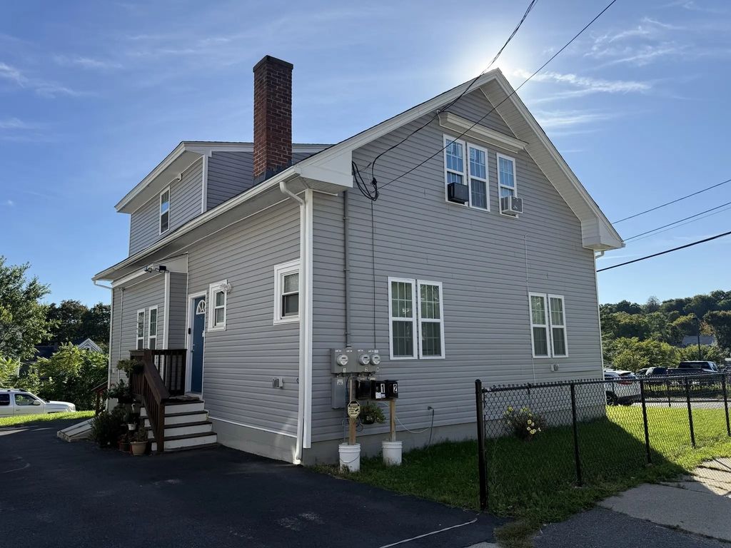 15 Congress St, Fitchburg