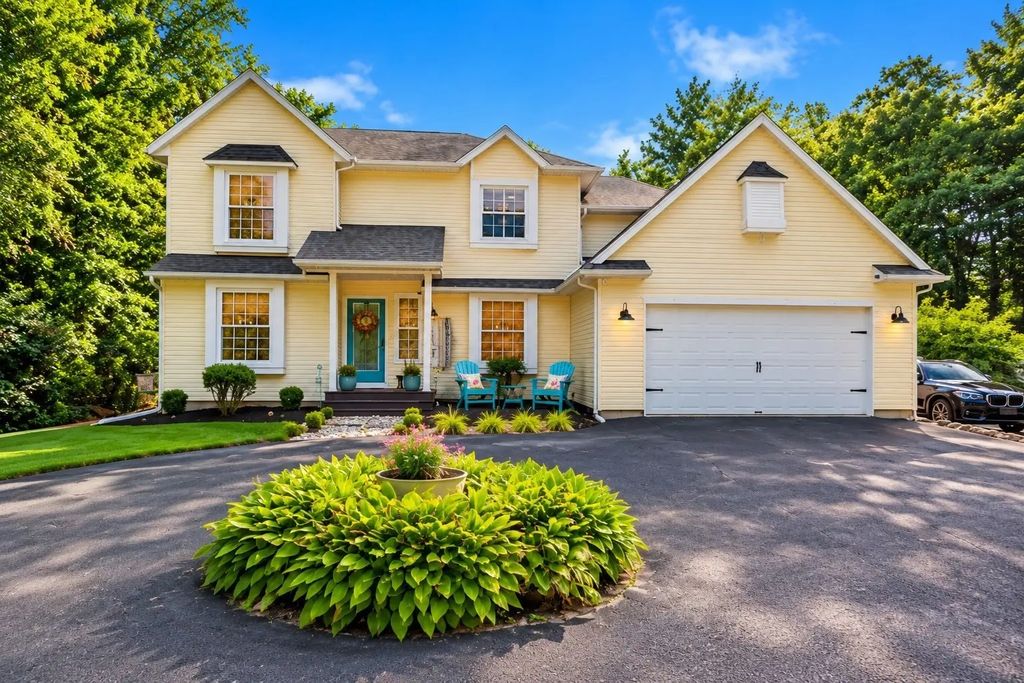 110 Fearing Hill Rd, Wareham