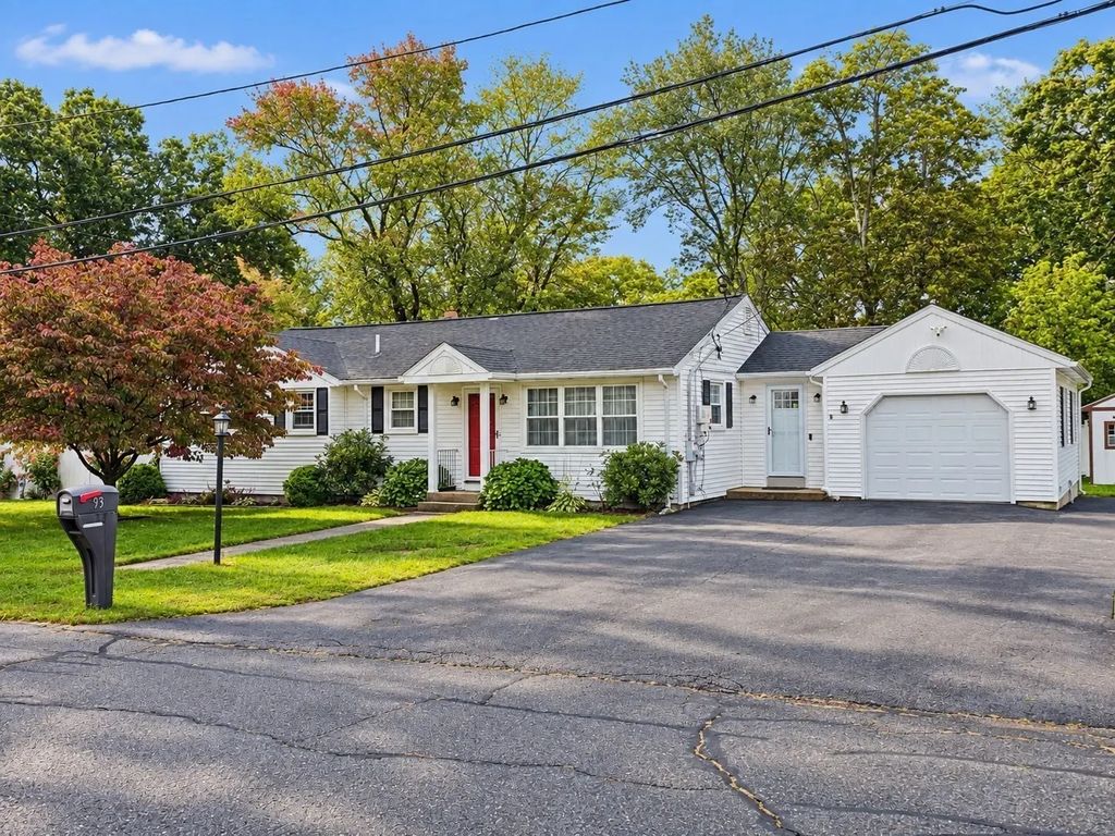 93 Oakland Avenue, Seekonk