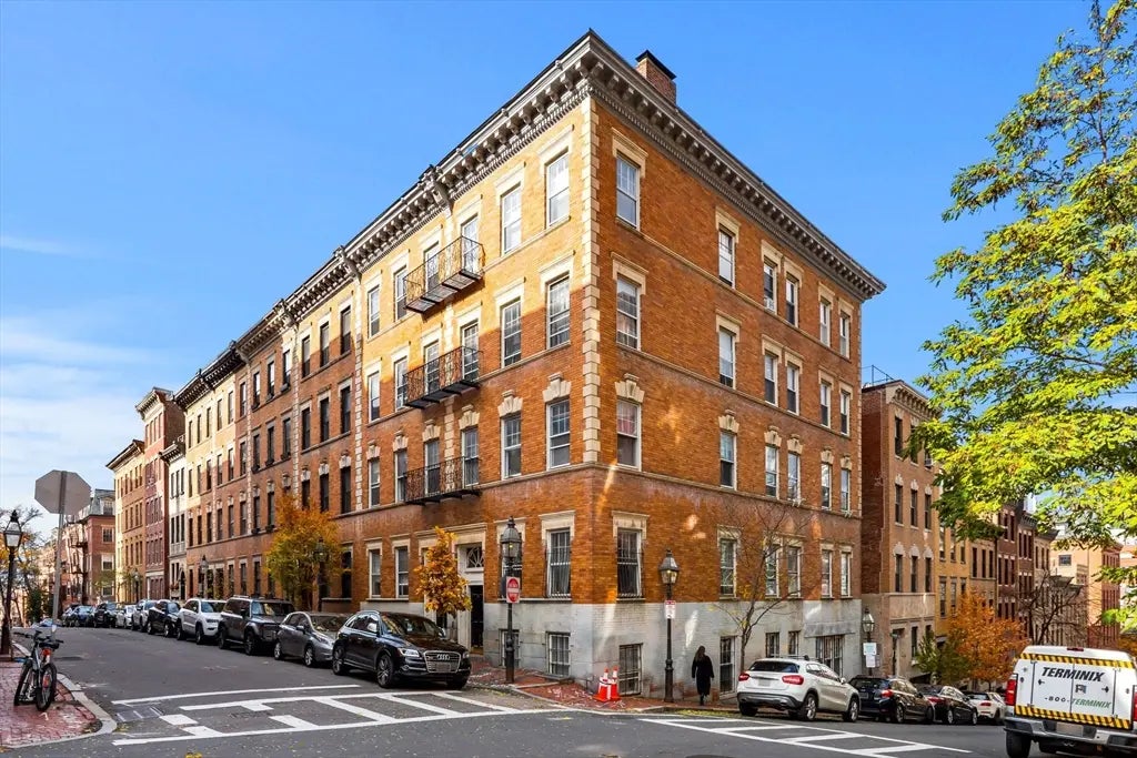 39 Revere St #6, Boston