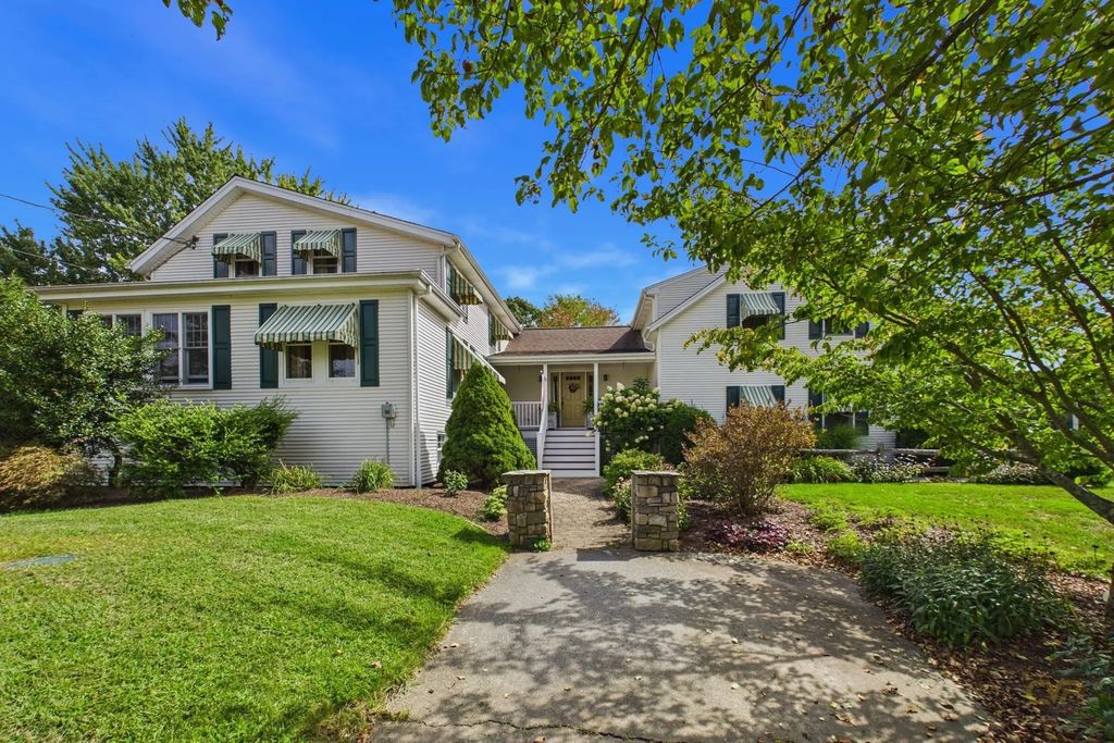 555 Sharps Lot Rd, Swansea