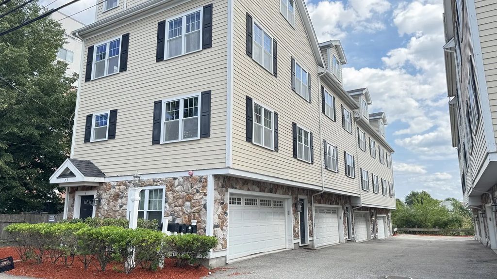 75 Brackett St #c, Quincy