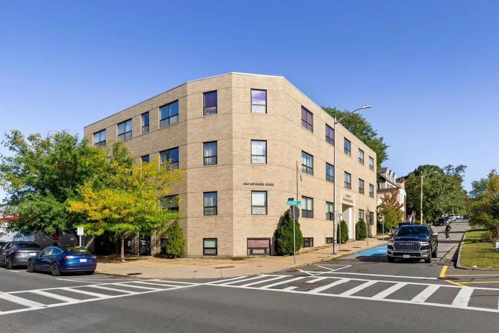 Governors Ave #3b, Medford