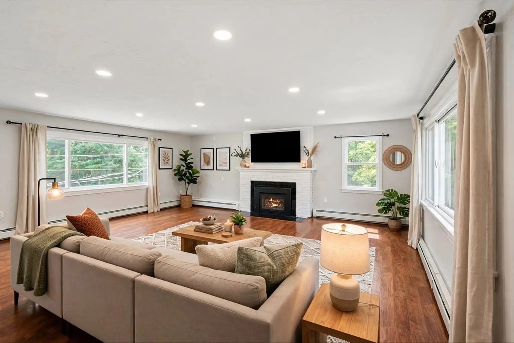 270 Moreland St, Worcester