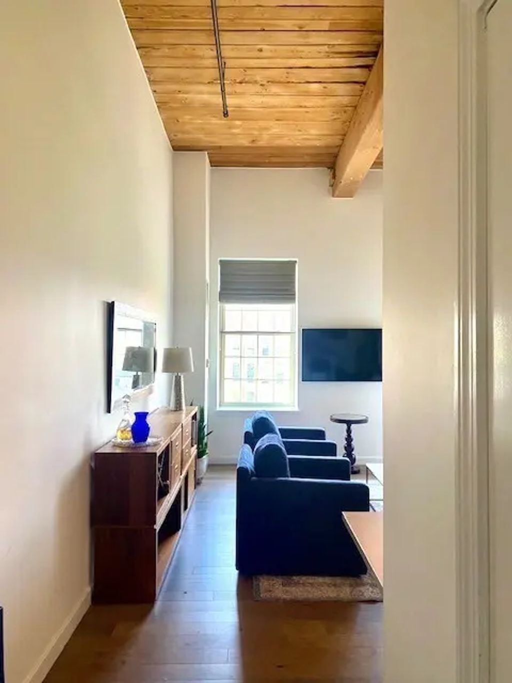 52 Lawrence Dr #601, Lowell
