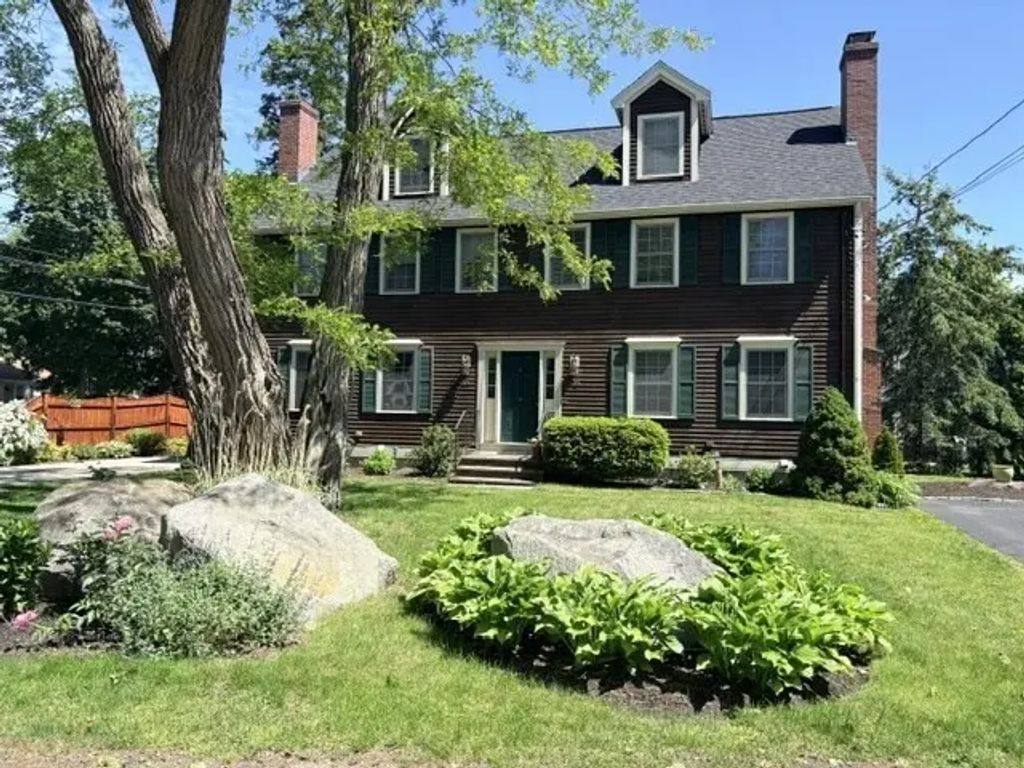1b Greystone Lane #1b, Rockport