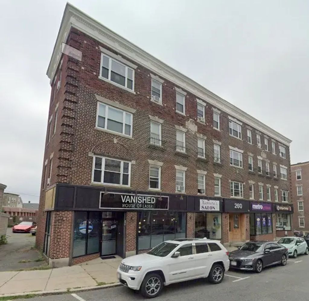 260 Washington St #26, Salem