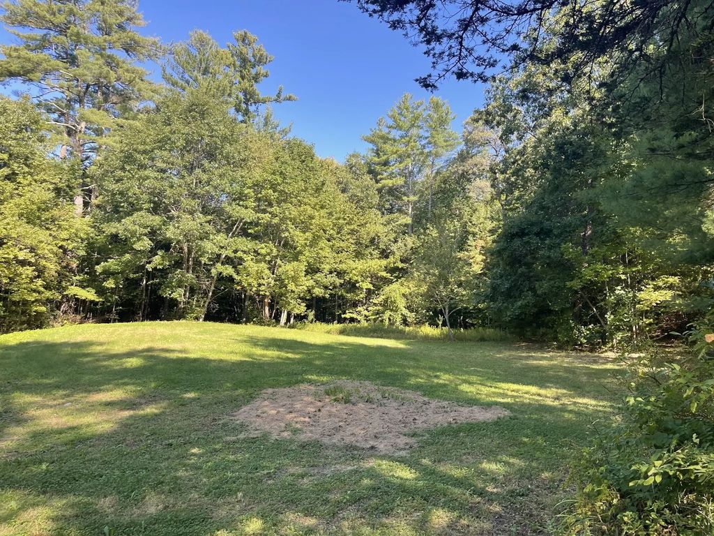 Lot 3 Old Farm Circle, Belchertown