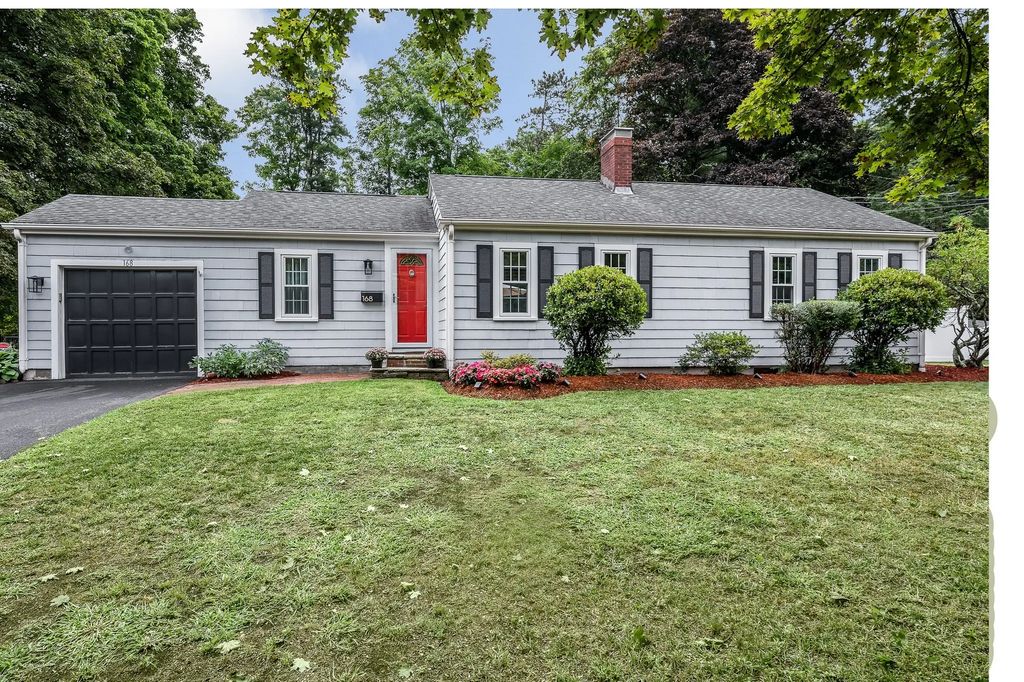 168 Lowell St, Andover
