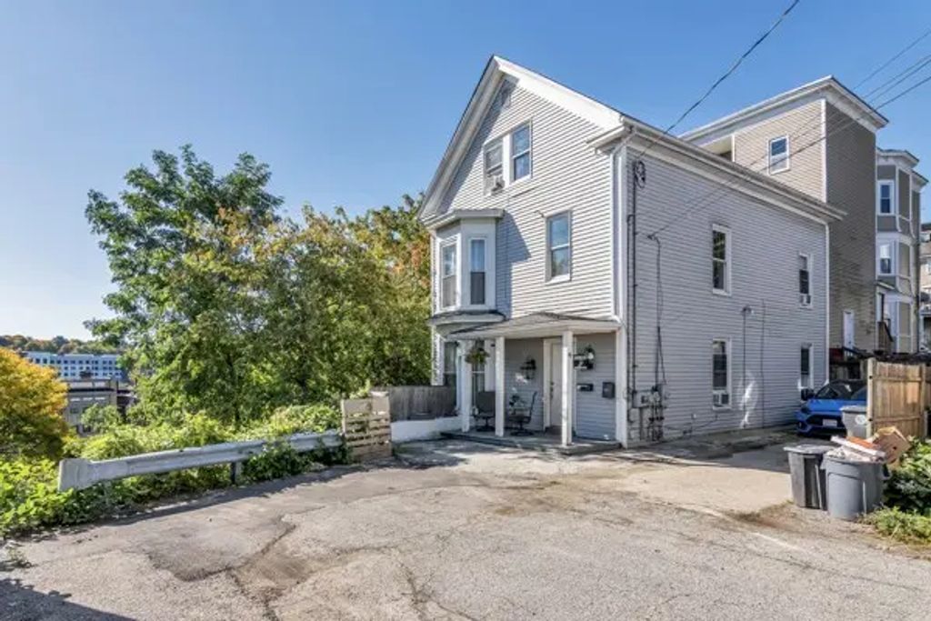 4 Avon Place, Haverhill