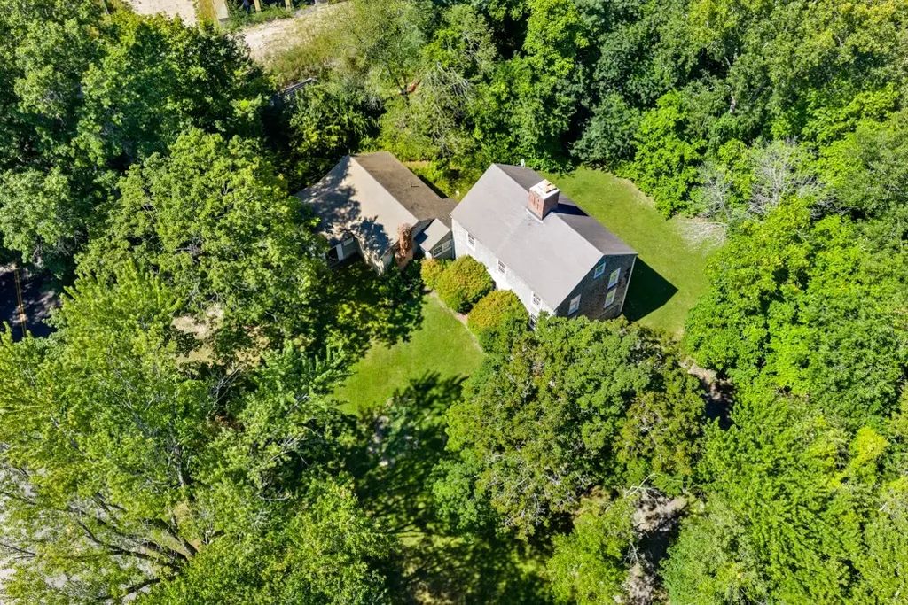220 Essex St, Lynnfield