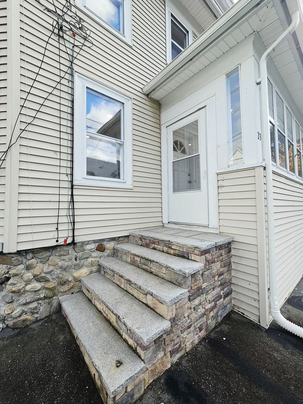 21-23 Arthur St #23, Methuen