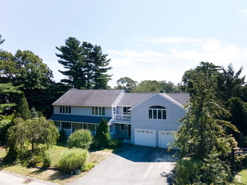 14 Shady Ln, Wareham