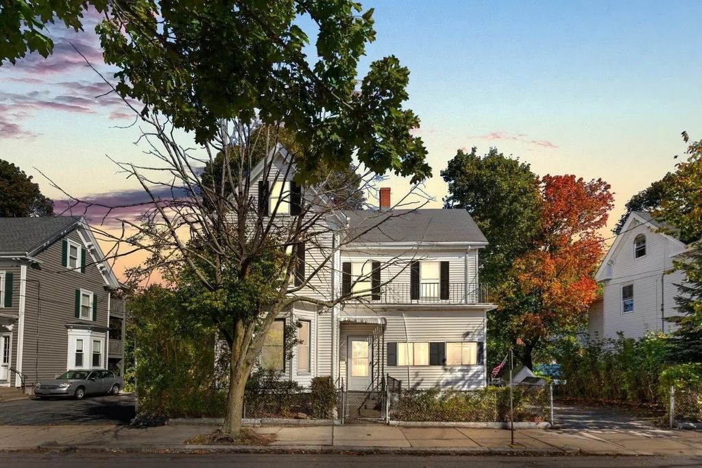 117 Linden Avenue, Malden