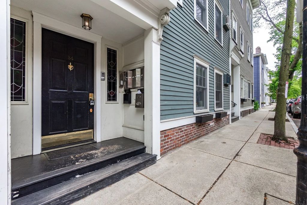 34 Washington St #1a, Boston