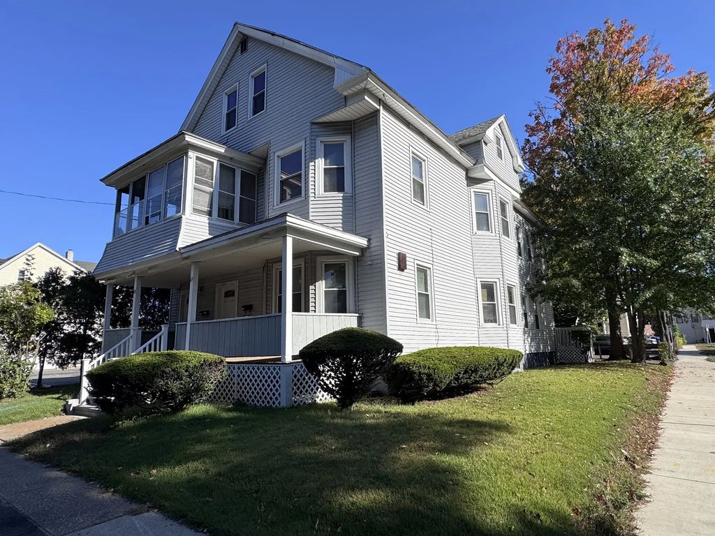 471-473 Dickinson St, Springfield