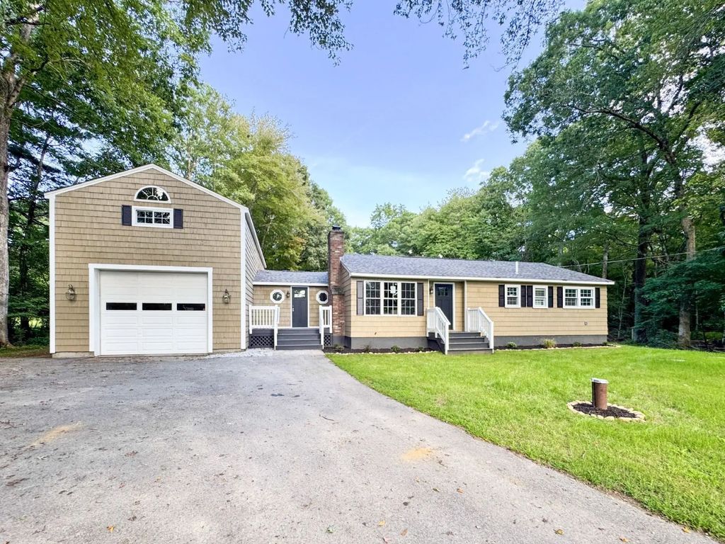 181 Dresser Hill Rd, Dudley