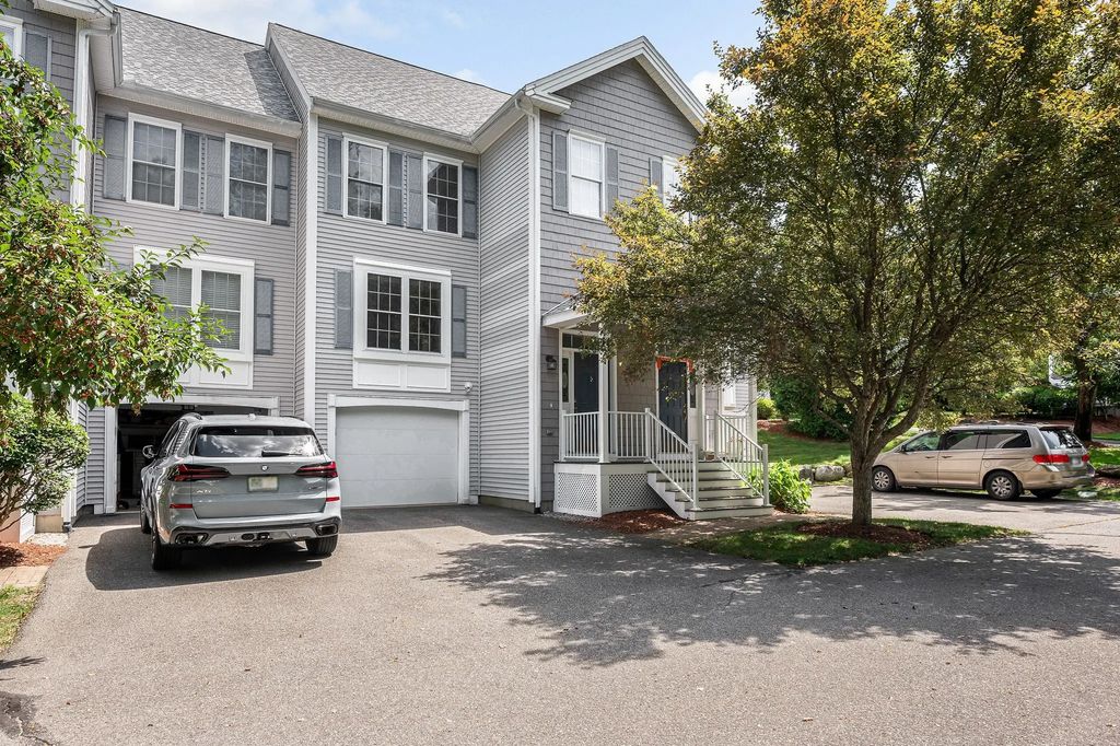 4 Georgetowne #4, Nashua